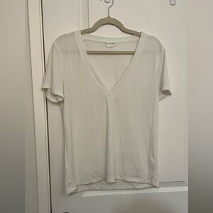 Lovers + Friends Cream V-Neck Short Sleeve Tee
